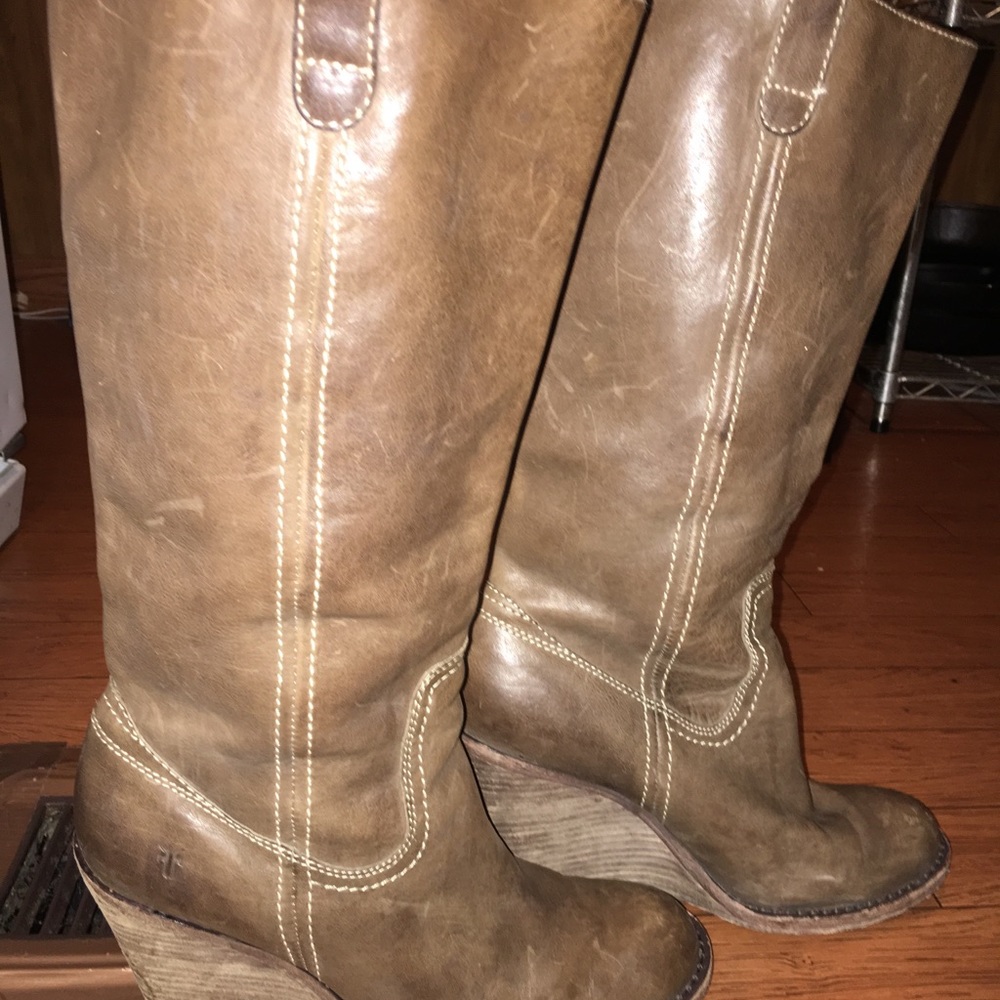 Frye boots size 8